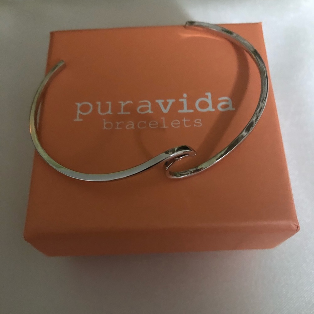 Pura Vida Wave Cuff